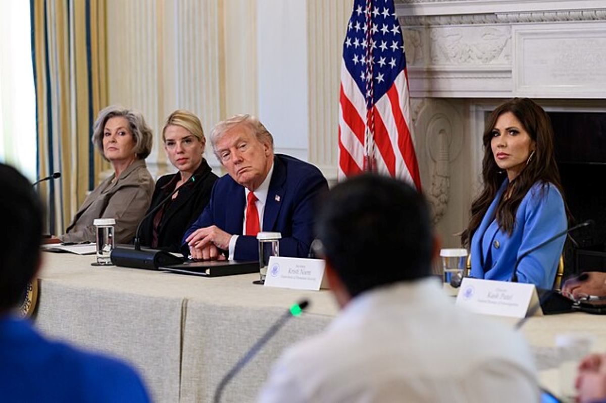 Šok v Trumpovem kabinetu: Vodji diagnosticirali raka