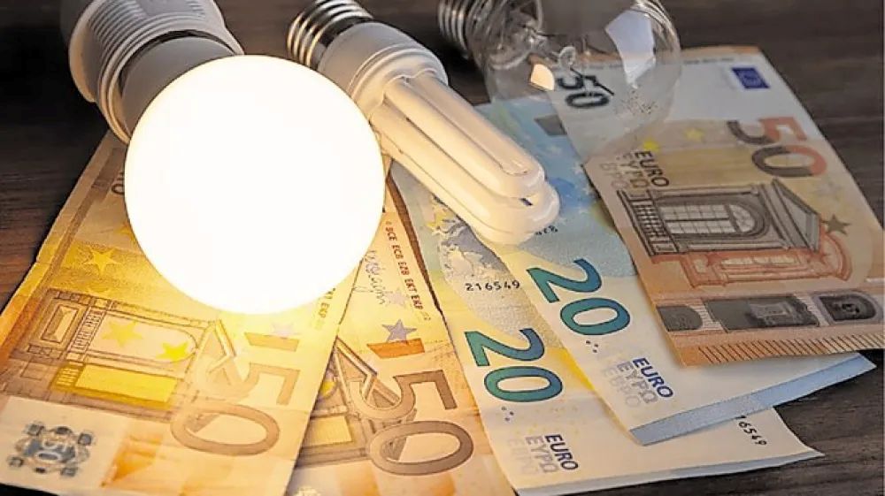 Kaj se bo zgodilo s cenami elektrike? Napoved, ki vas lahko preseneti