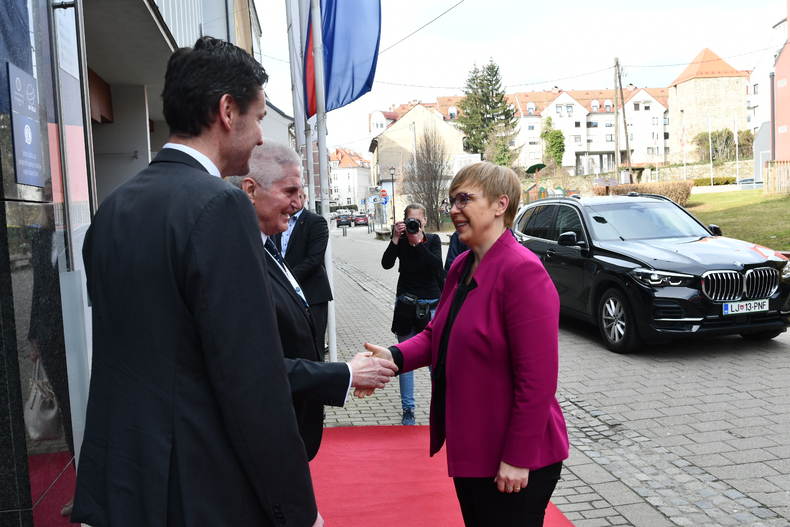 FOTO: Mednarodno konferenco &#8220;Za človeka gre&#8221; v Mariboru počastila tudi Pirc Musarjeva