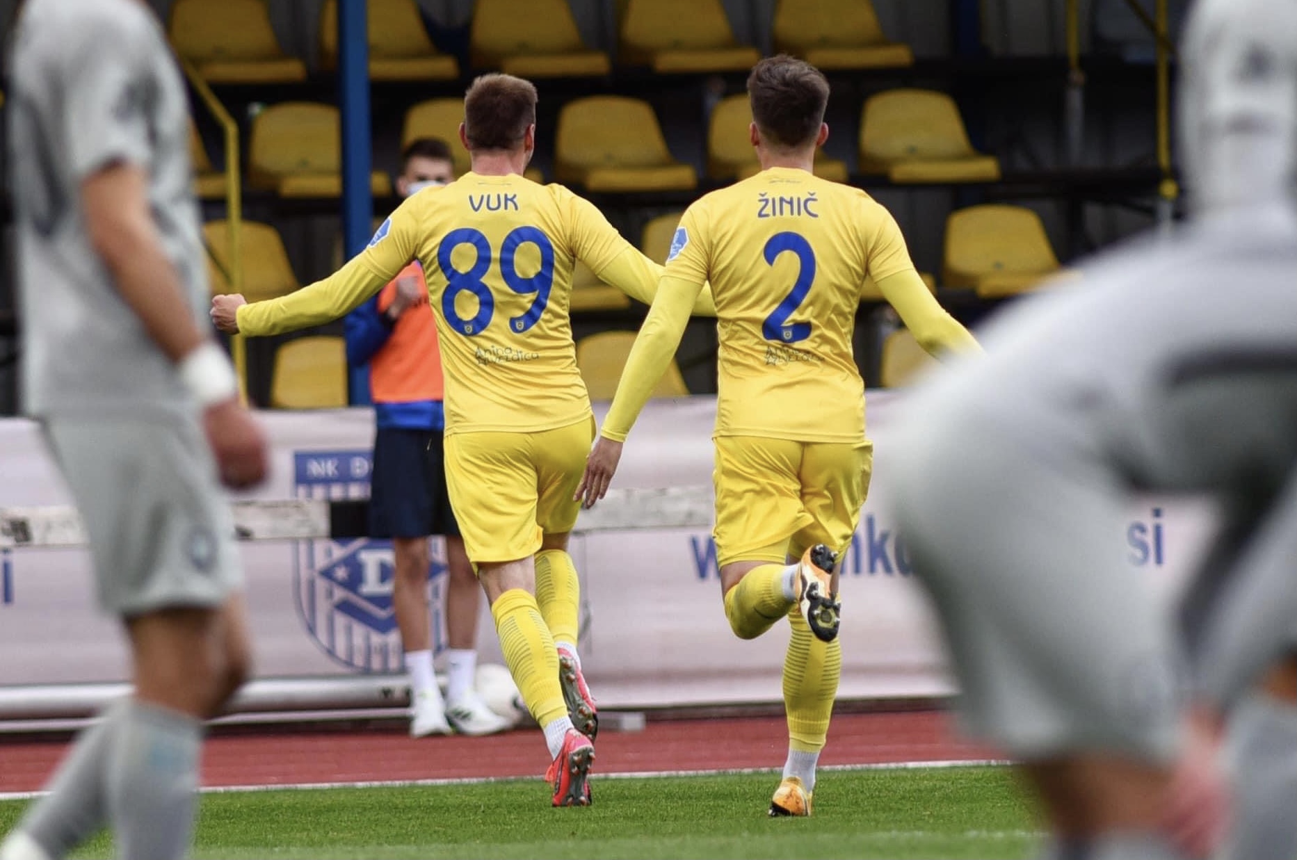 Olimpija pokleknila v Domžalah, pred derbijem razlika samo -2