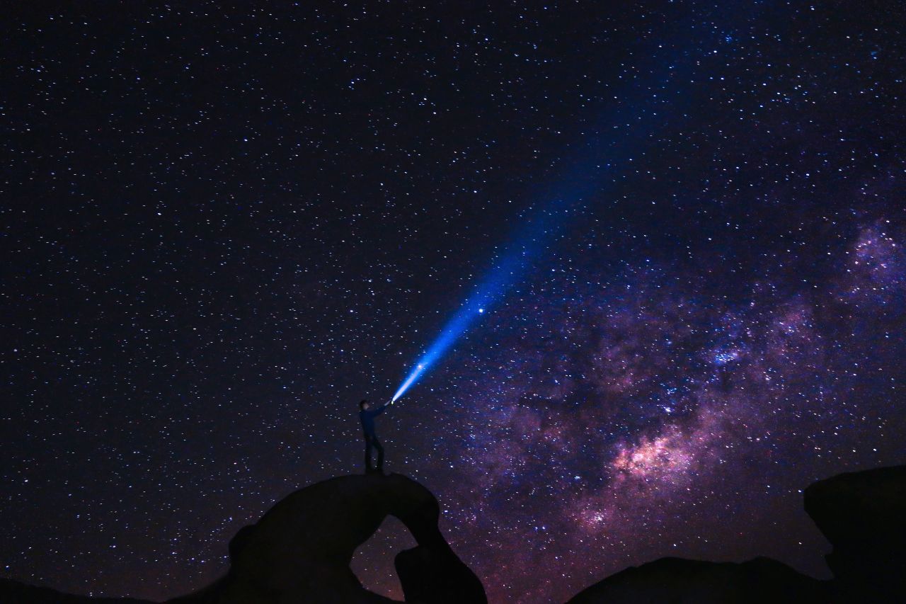Ta tri astrološka znamenja do konca oktobra čaka nepričakovan preobrat: Ste med njimi?