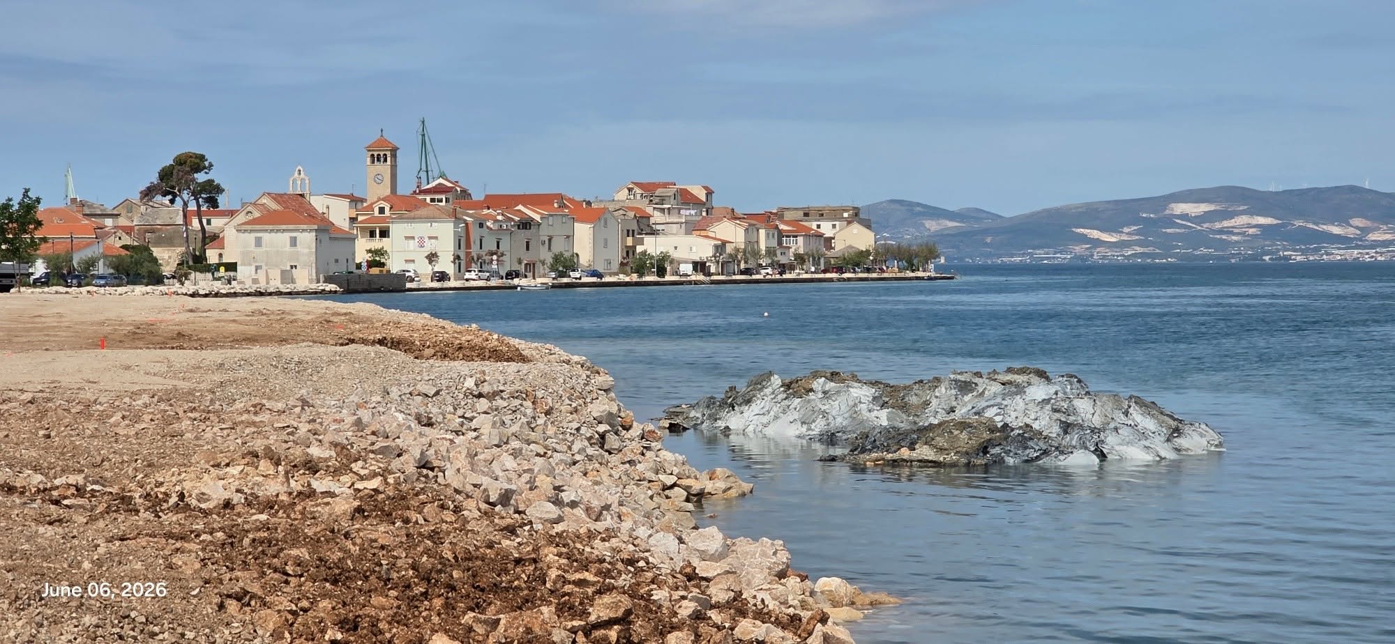 Preplah na plaži, ki je priljubljena tudi med Slovenci: V vodi odkrili rakotvorne snovi