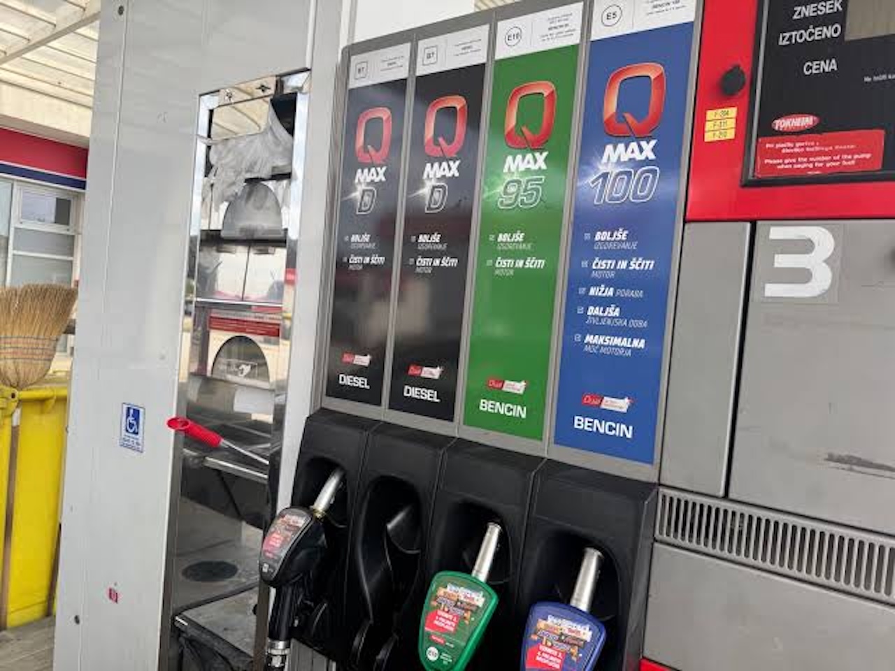 Dizel pri nas rekordno drag, zdaj pa se nafta ceni: Se voznikom vendarle obeta olajšanje?