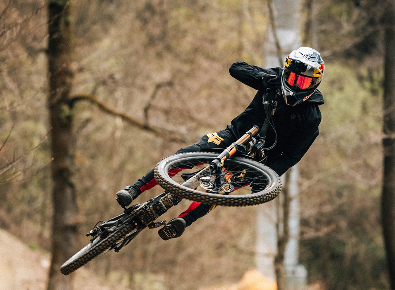 Maribor postaja svetovno središče za priprave vrhunskih "downhill" kolesarjev