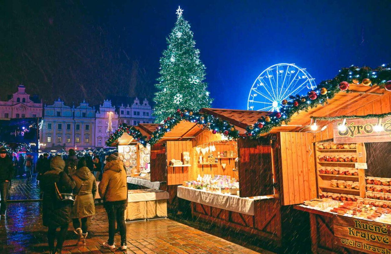 Nevaren virus na božičnih sejmih: V evropski državi umrlo že 32 ljudi