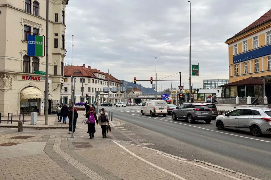 Kako bo Maribor do leta 2033 zmanjšal odvisnost od avtomobilov?