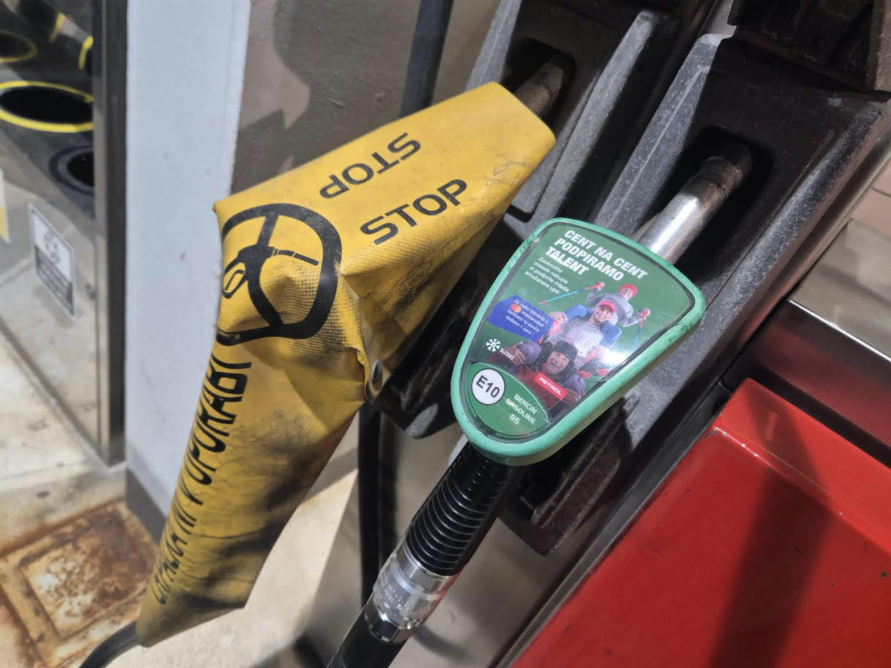 Petrol zavrača krivdo: Goriva je dovolj