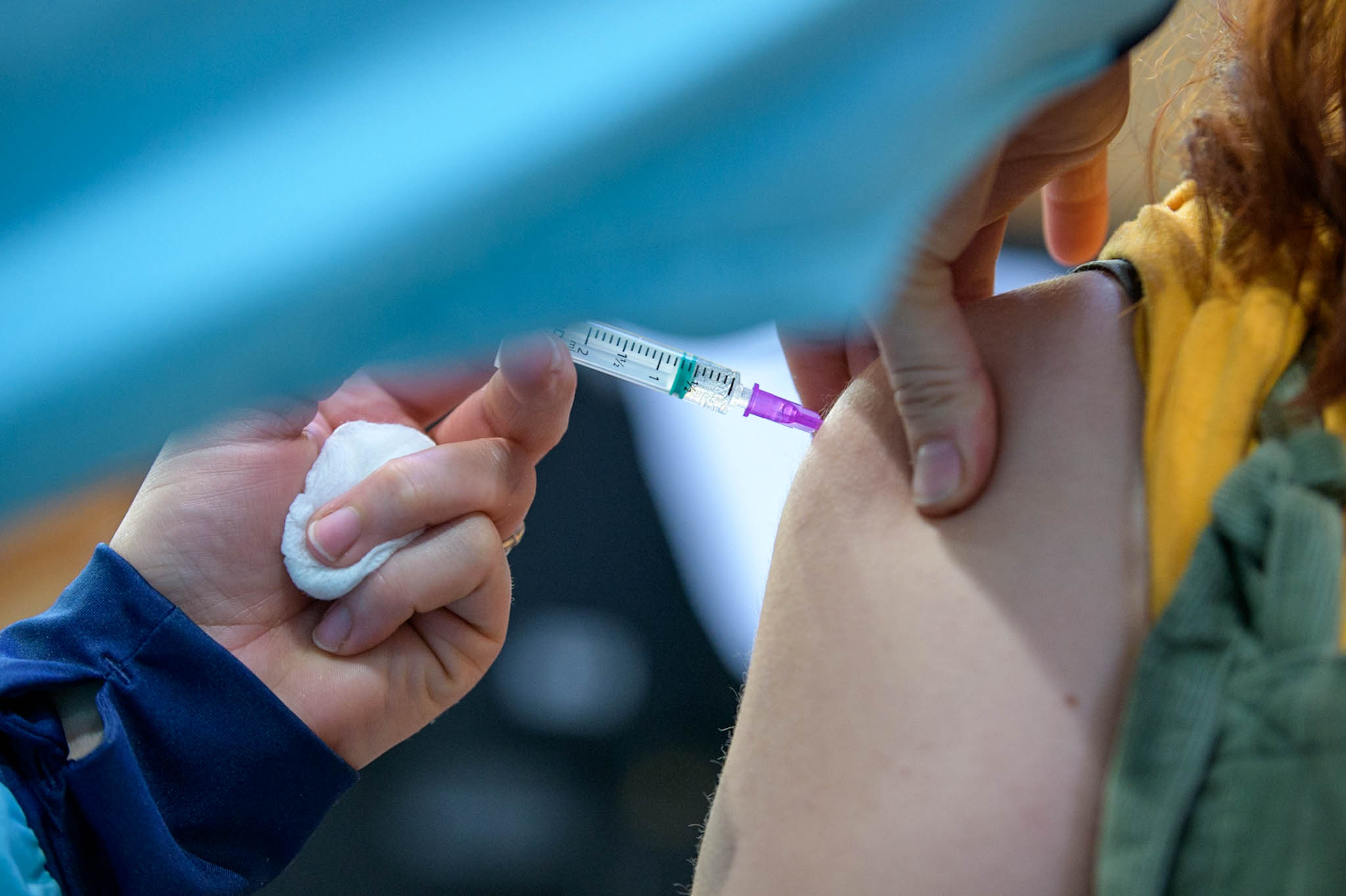 Italiji od danes obvezno cepljenje za starejše od 50 let