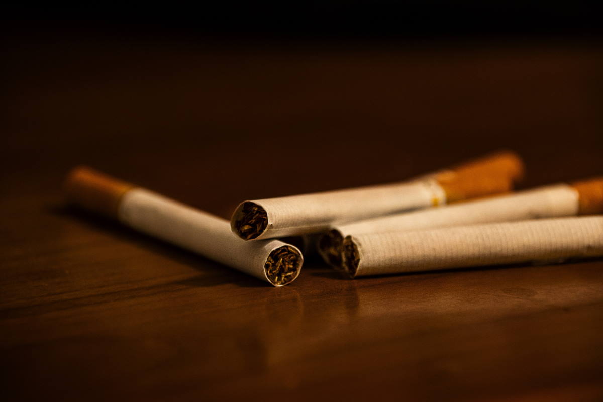 Strateška sveta vladi predlagala naj bodo cigarete, sladke pijače in alkohol dražji