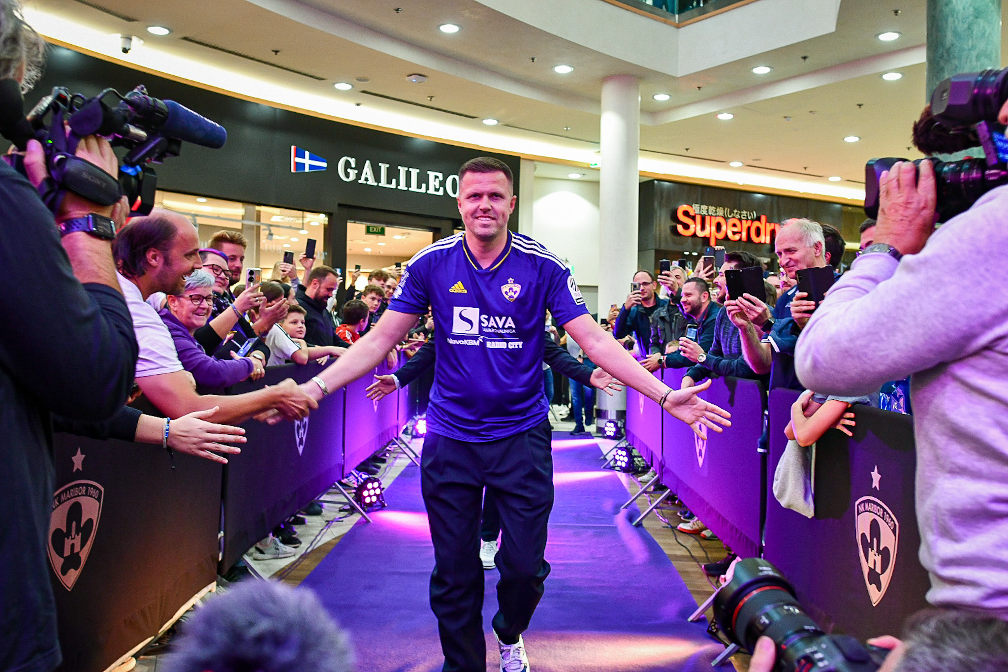 NK Maribor: "Jojo, hvala! Za vse čarobne, profesorske trenutke"