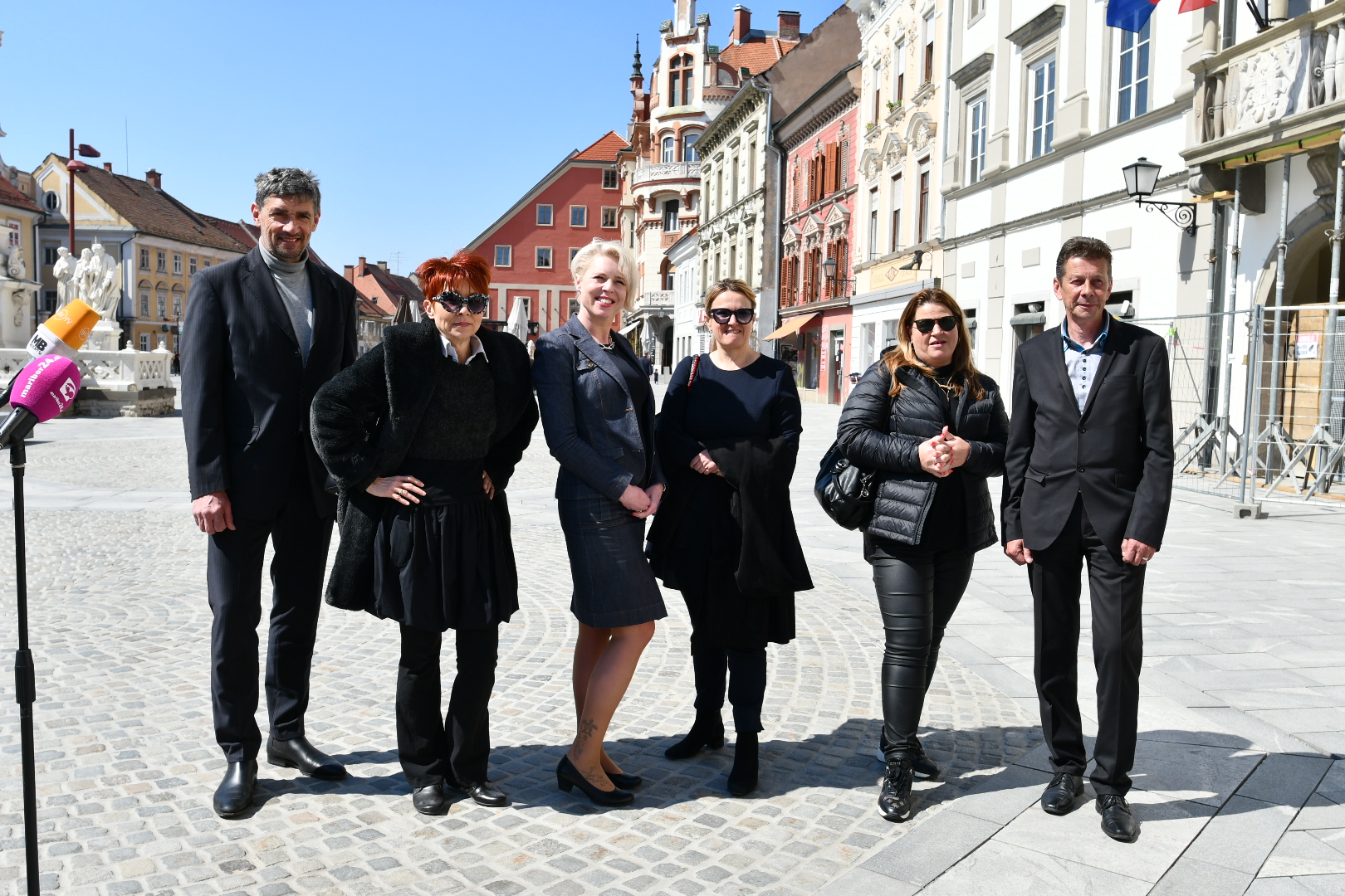 FOTO: Podpredsednica Gibanja Svoboda z ekipo obiskala Maribor