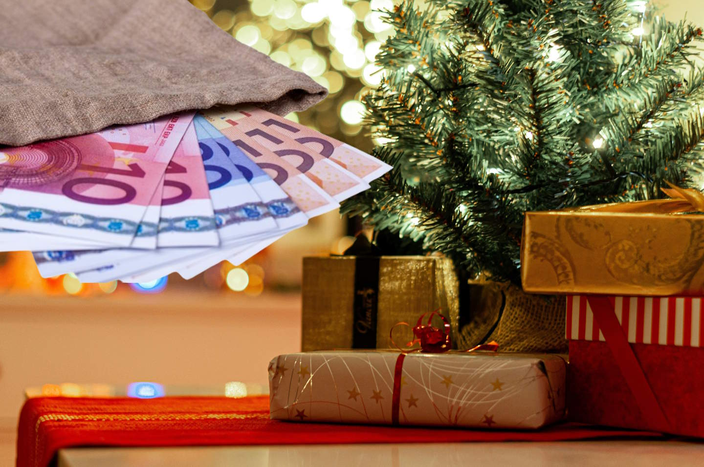 Delodajalci predlagajo, da se božičnica vsem zagotovi iz državnega proračuna