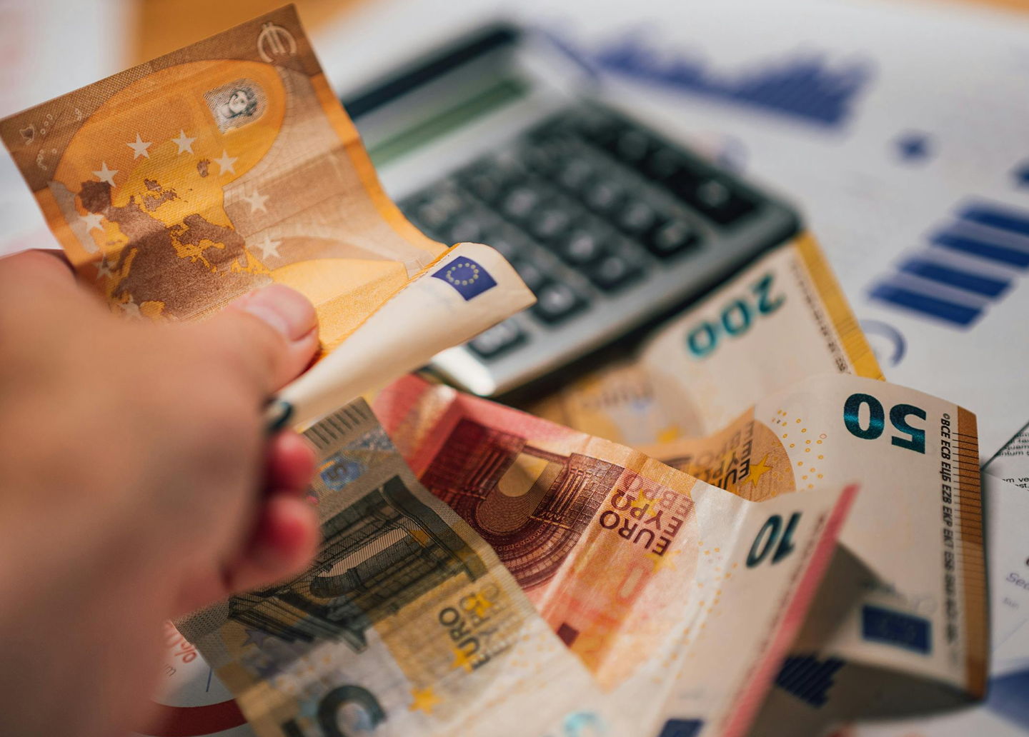 Izvršbe socialne pomoči: Po sestanku se obetajo spremembe