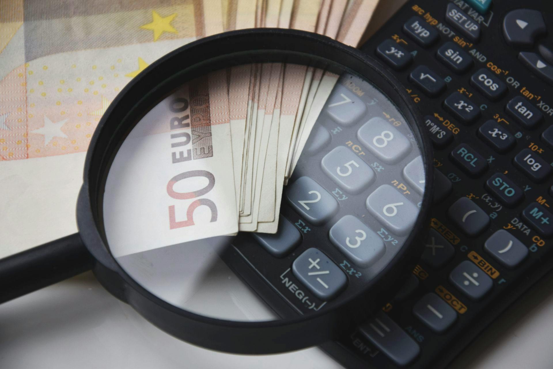 92 % javnih naročil dobijo slovenski ponudniki, iz katere regije največ?