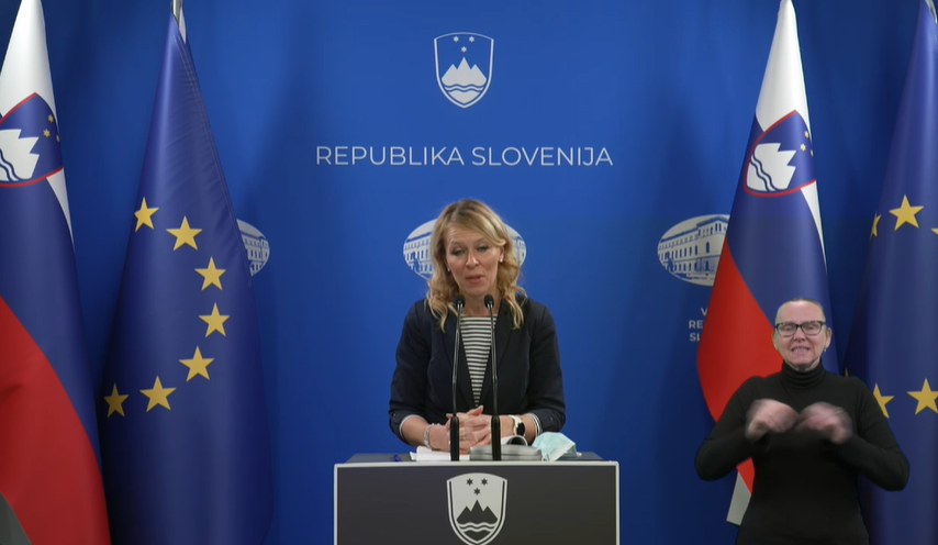 Vlada bo poskrbela za bivanje in pravice Ukrajincev, med drugim žepnino