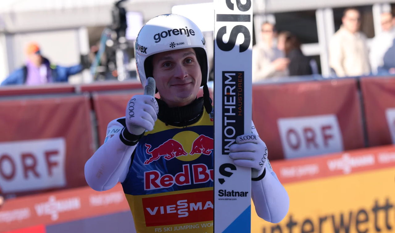 Izjemni Domen Prevc z rekordom skakalnice do dvojne zmage na Kulmu