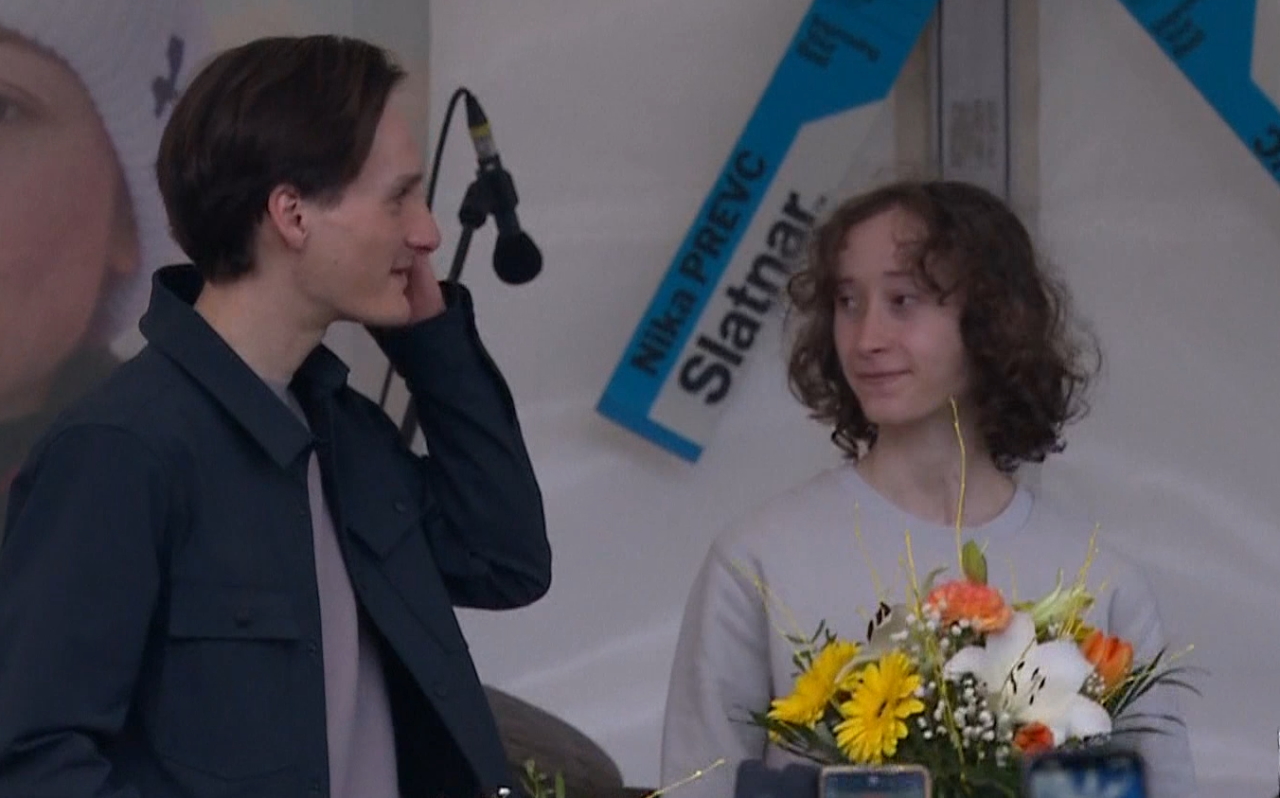 Sprejem za junaka slovenskih skokov Niko in Domna Prevca