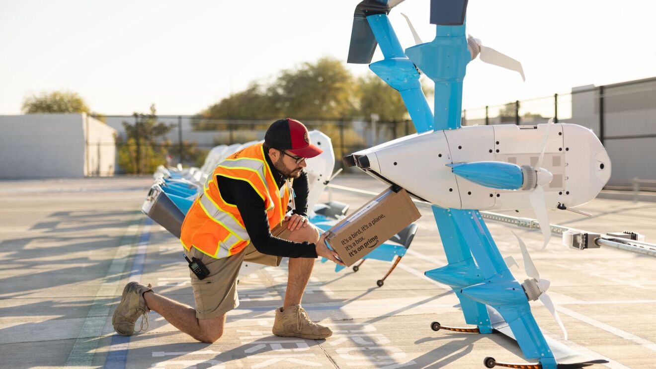 Amazon ustavil projekt dostave z droni v Evropi