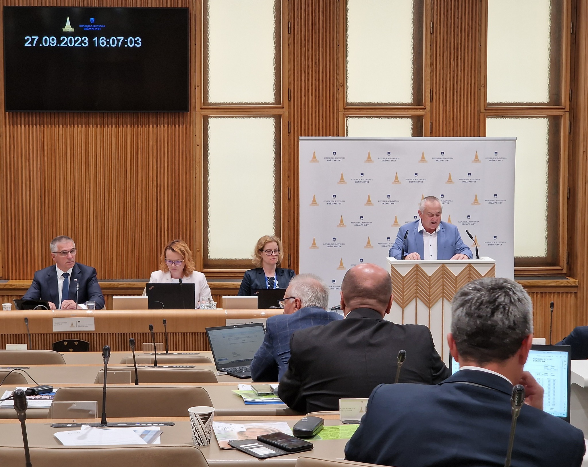 Državni svet izglasoval veto na novelo o zaščiti živali