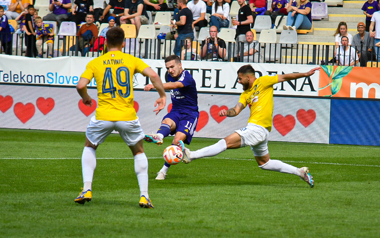 FOTO: Maribor na koncu ostal tretji
