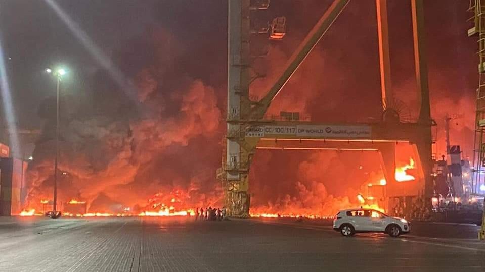 FOTO in VIDEO: V Dubaju odjeknila močna eksplozija