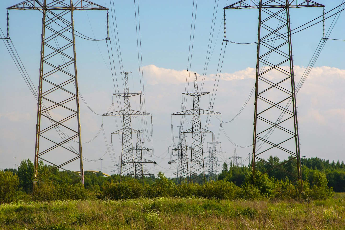 Vročina povečuje porabo elektrike, kakšno je stanje slovenskega omrežja?