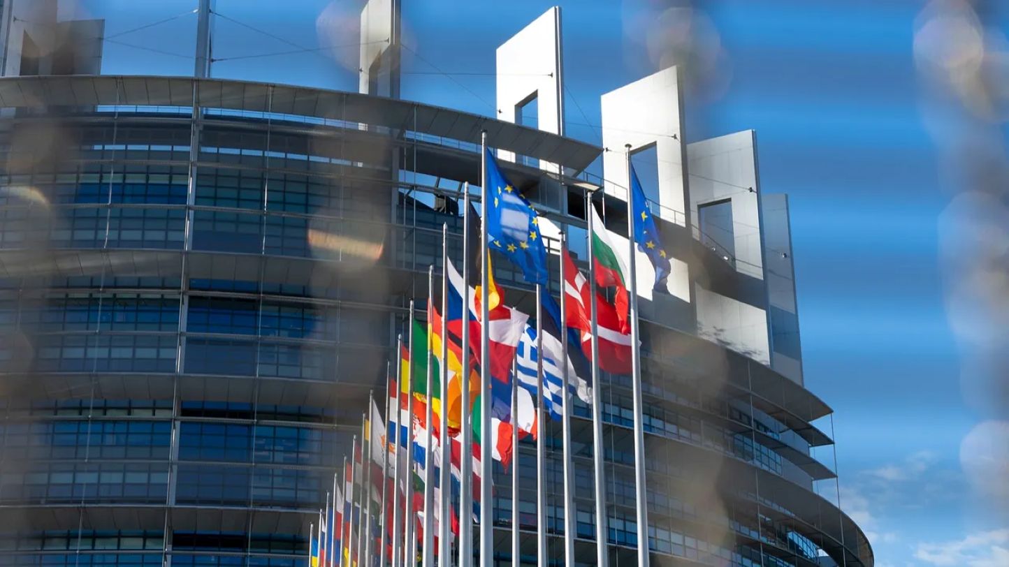 Kaj rekordni 2000-milijardni proračun EU prinaša Sloveniji?