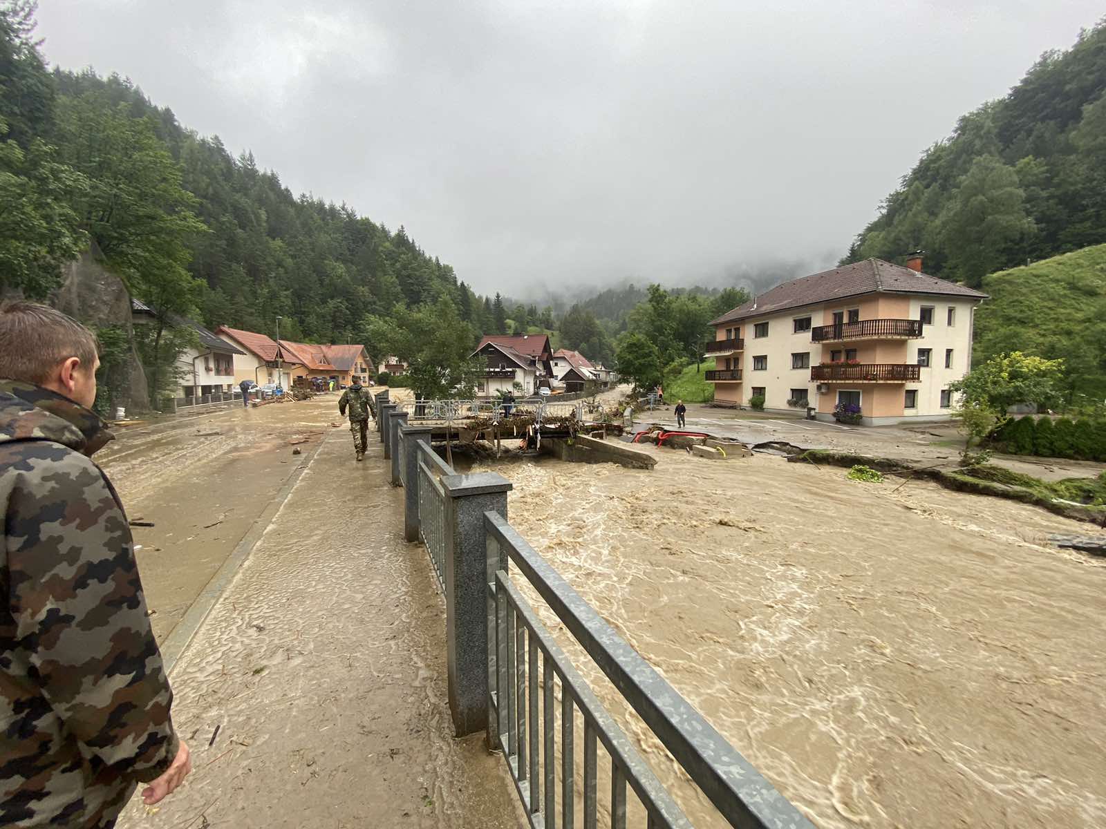 Vlada bo predvidoma potrdila predlog zakona o obnovi po avgustovski ujmi