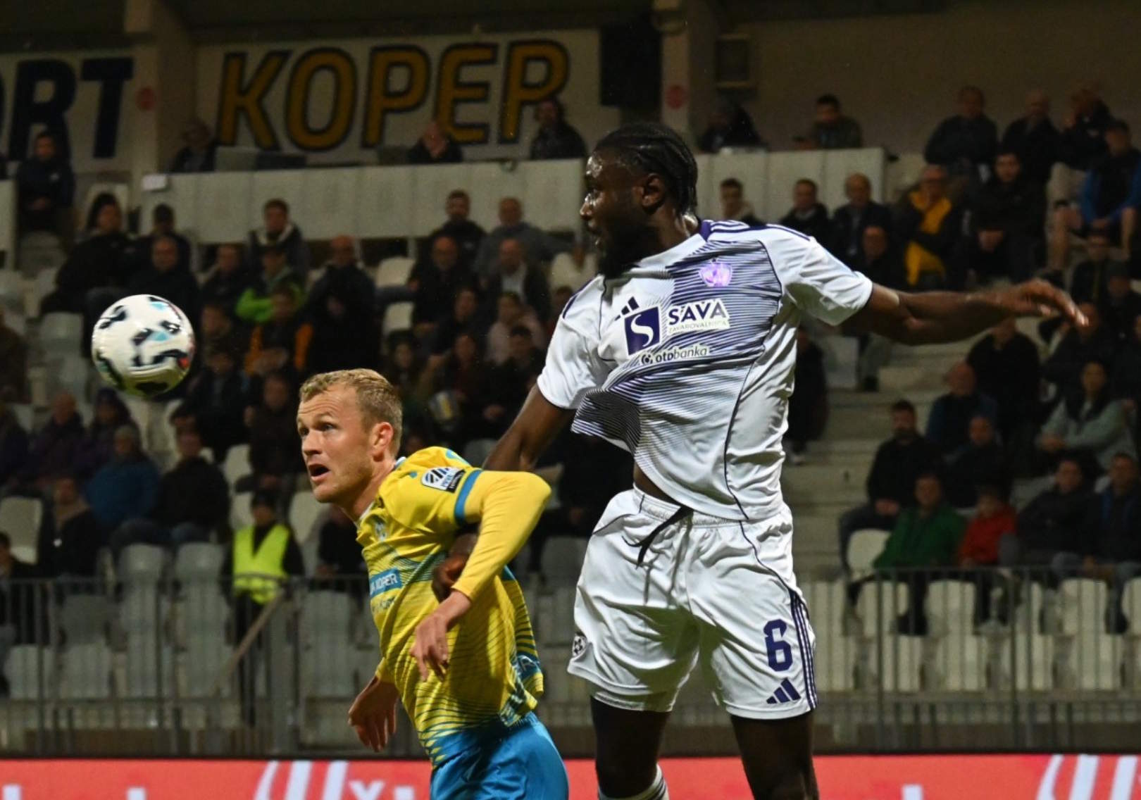 Poraz NK Maribor v Kopru stal drugega mesta