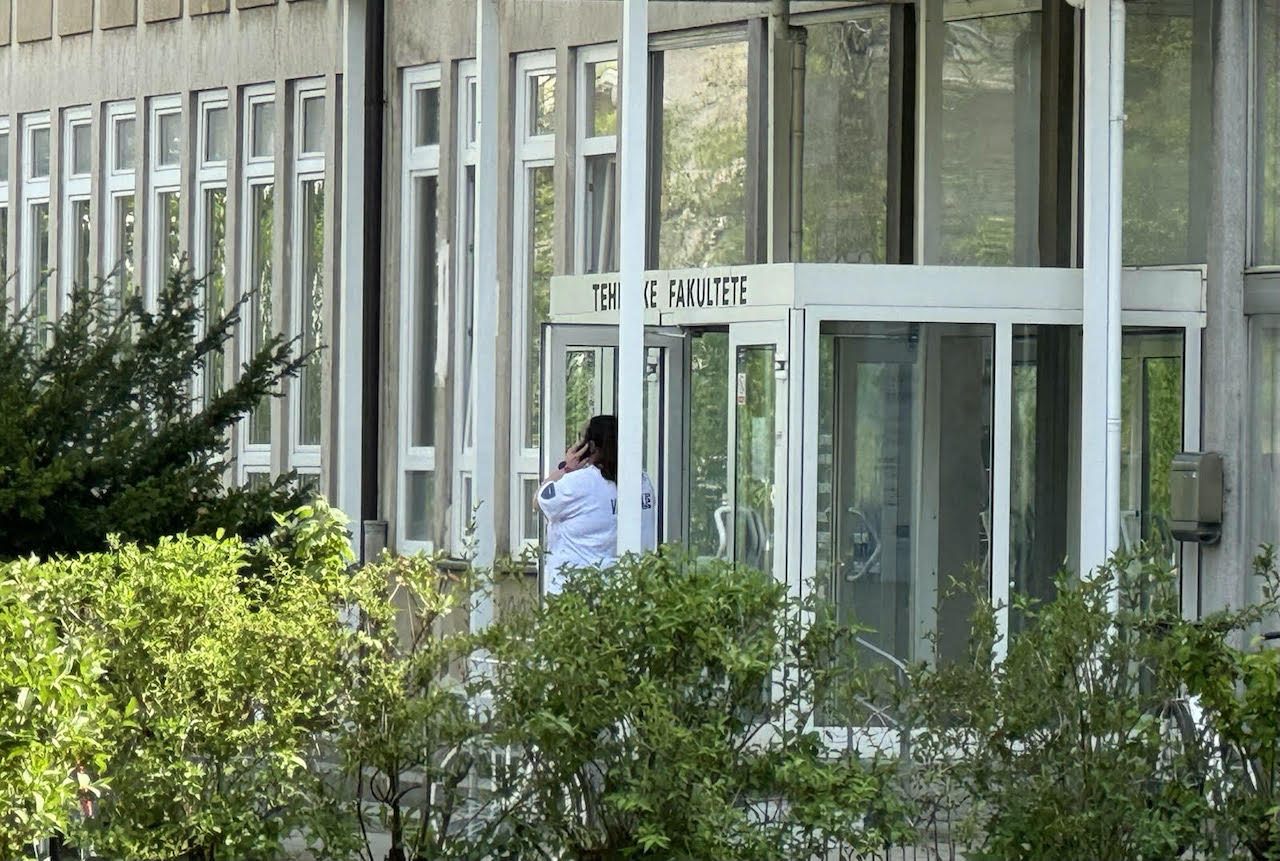 Hud incident na mariborski fakulteti: Posredovati je morala policija