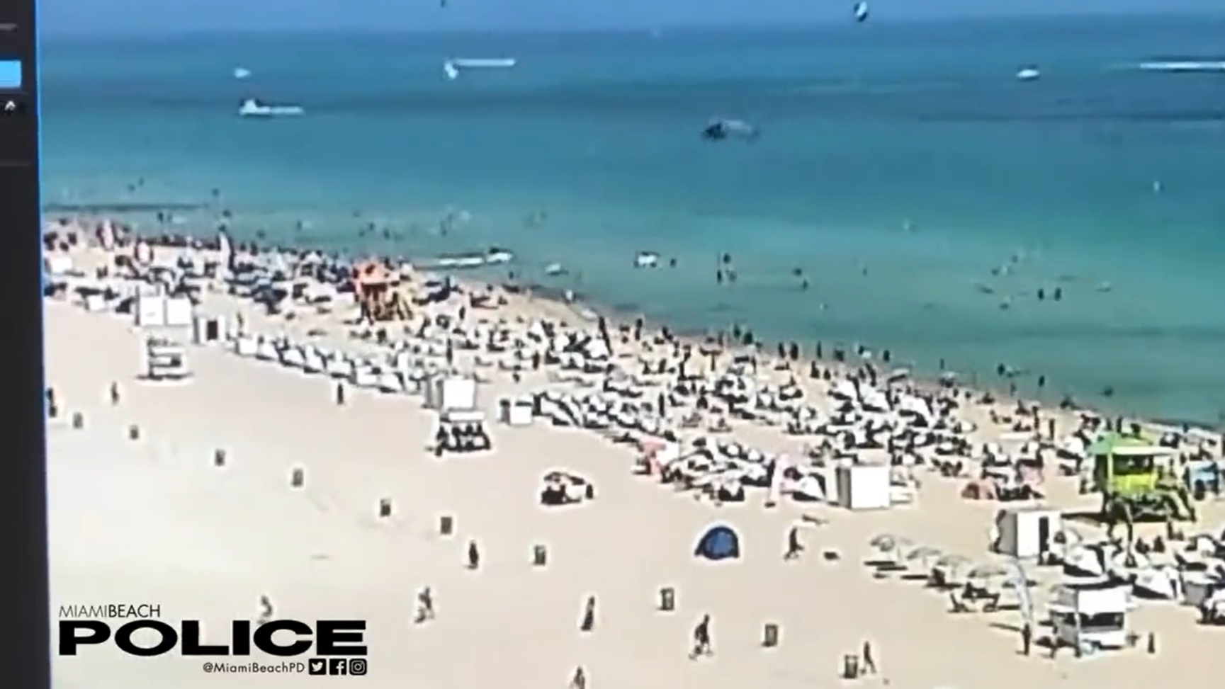 VIDEO: Helikopter skoraj strmoglavil na plavalce