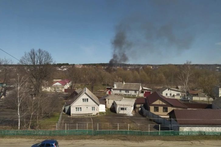 Rusija Ukrajino obtožuje obstreljevanja ruskih naselij in targetiranja civilistov