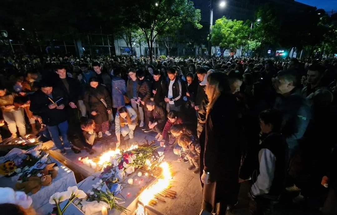Po tragediji v Beogradu napadalec ne bo odgovarjal za svoja dejanja?