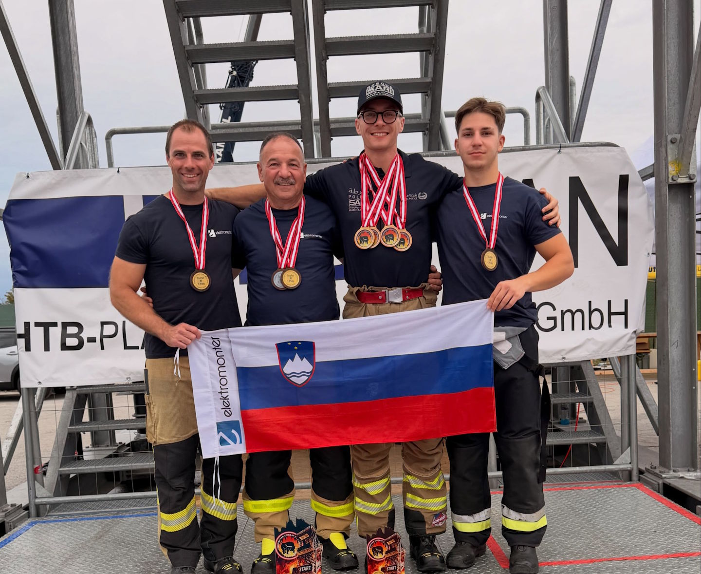 Slovenski gasilci blesteli na Firefighter Challenge: ekipna zmaga in posamično prvo mesto