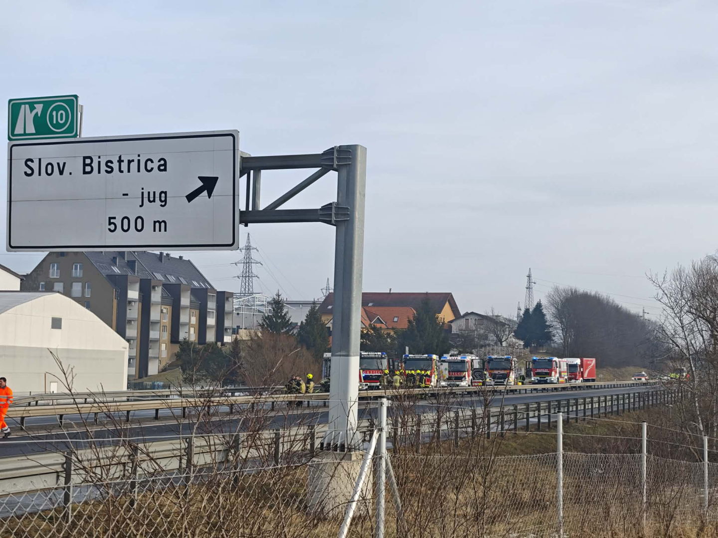 Sedemurna popolna zapora: promet med Konjicami in Bistrico delno sproščen