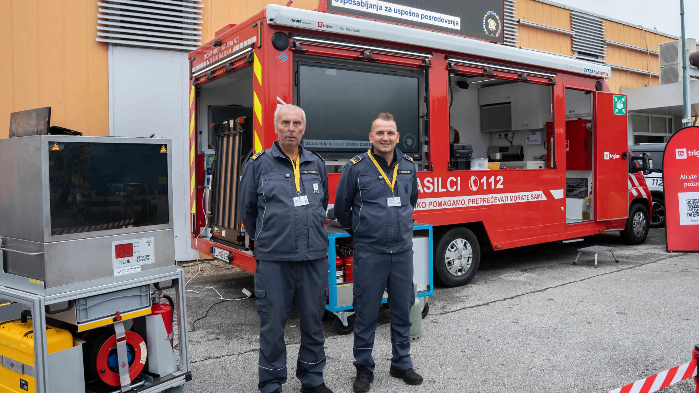 »V hiši smrdi po plinu«: Gasilci so nam pokazali, kaj moramo narediti najprej (VIDEO)