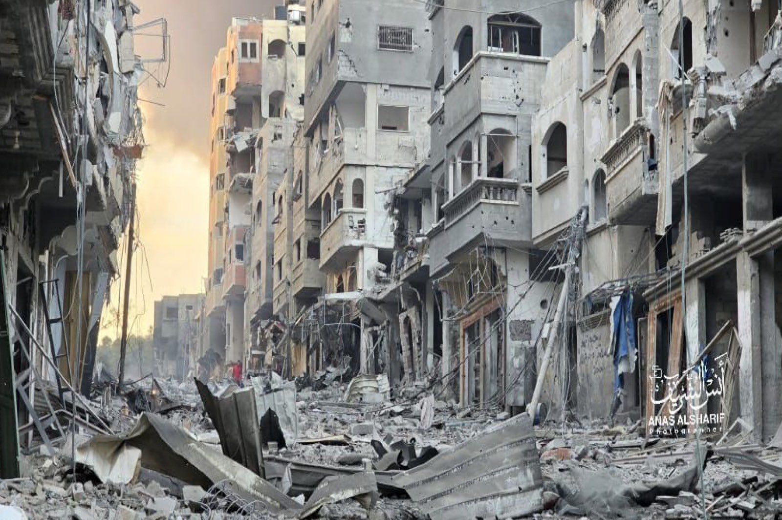 VIDEO: Izrael odvrgel že 6000 bomb, tako opustošeno izgleda Gaza