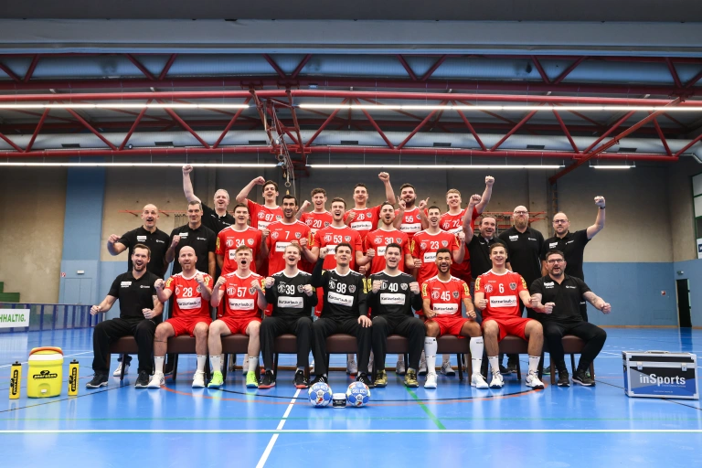 Ponos slovenskega rokometa Bum Bum Pajo 'razturil' v Avstriji
