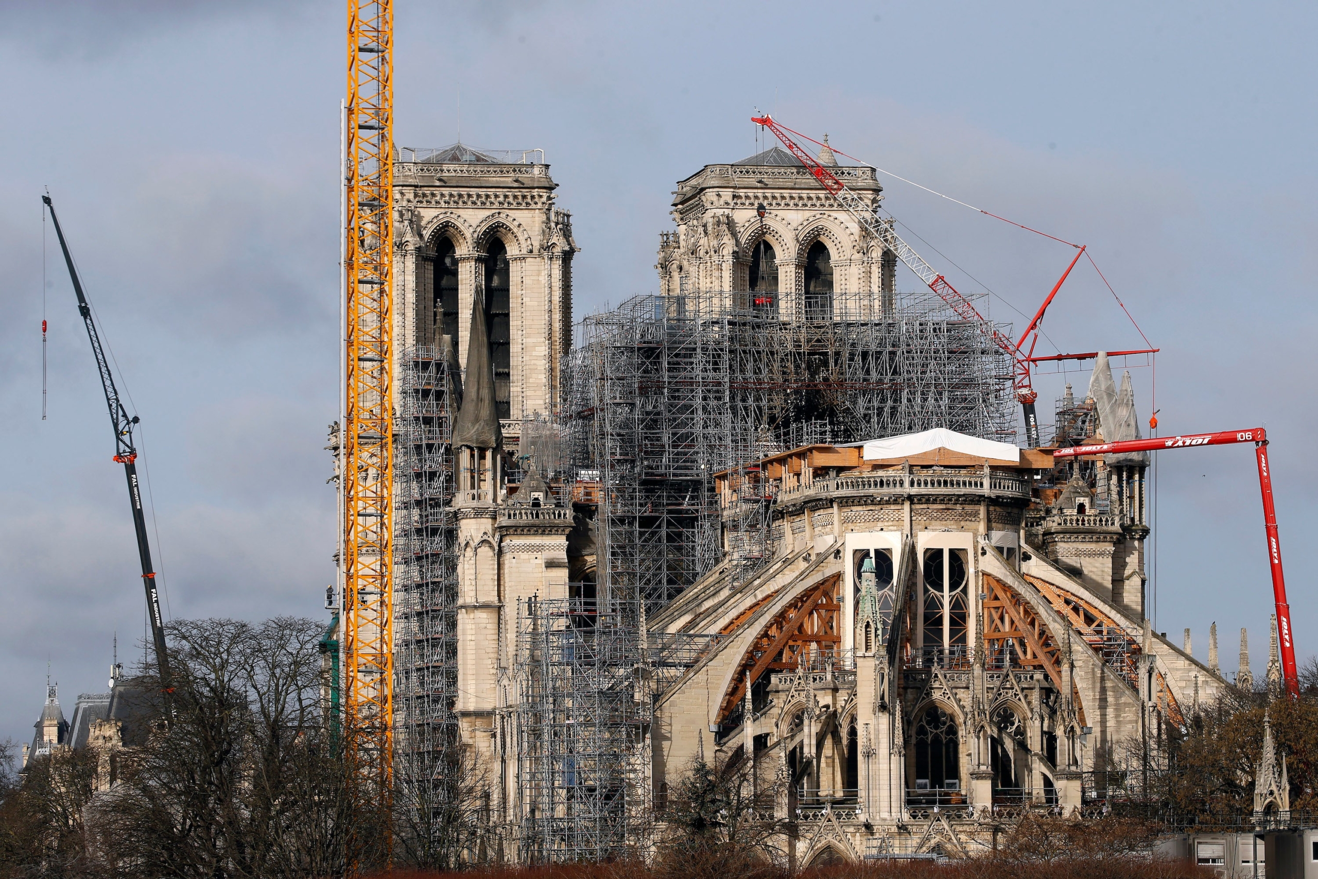 Znano, kdaj bo obnovljena slovita Notre Dame