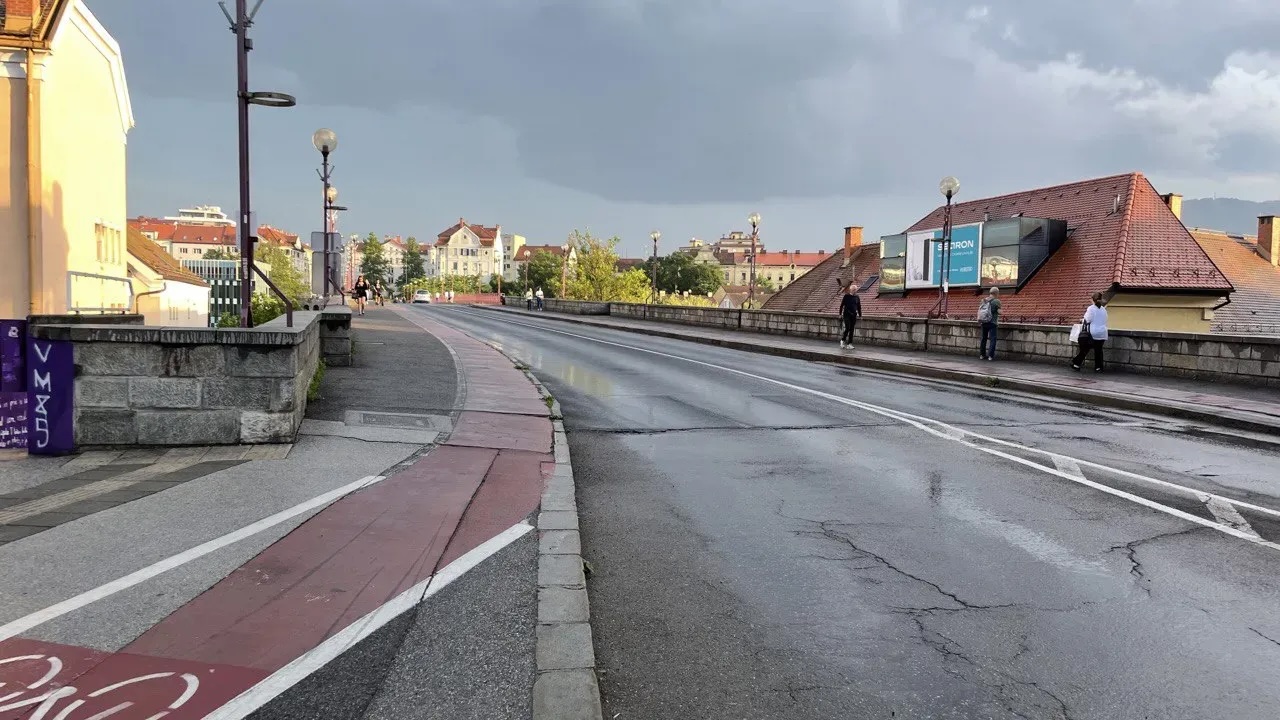 Jutri zaprt Glavni most: Velike spremembe tudi v mestnem avtobusnem prometu