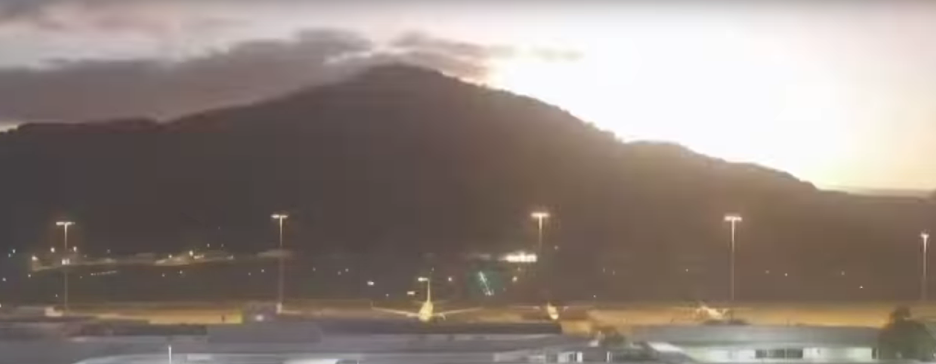 VIDEO: Iz vesolja padel večji meteor in eksplodiral tik nad tlemi