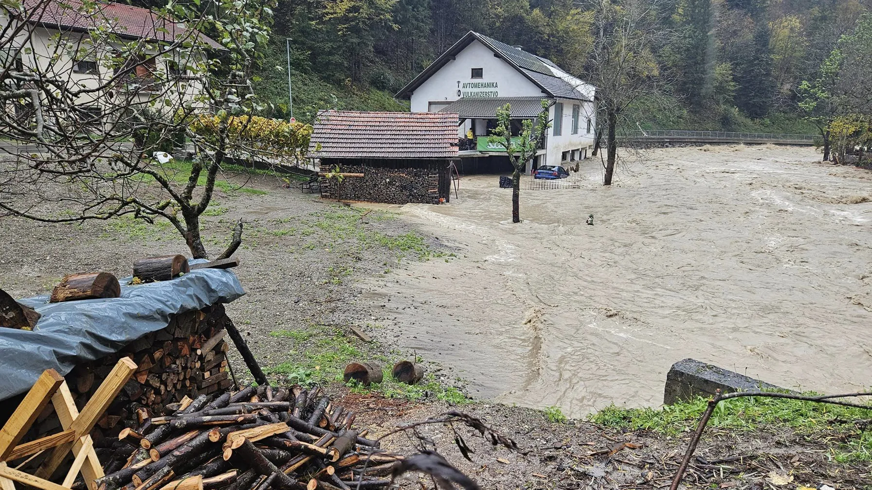 FOTO: Ekstremni pojavi in izredni vremenski dogodki, ki so spremenili Slovenijo