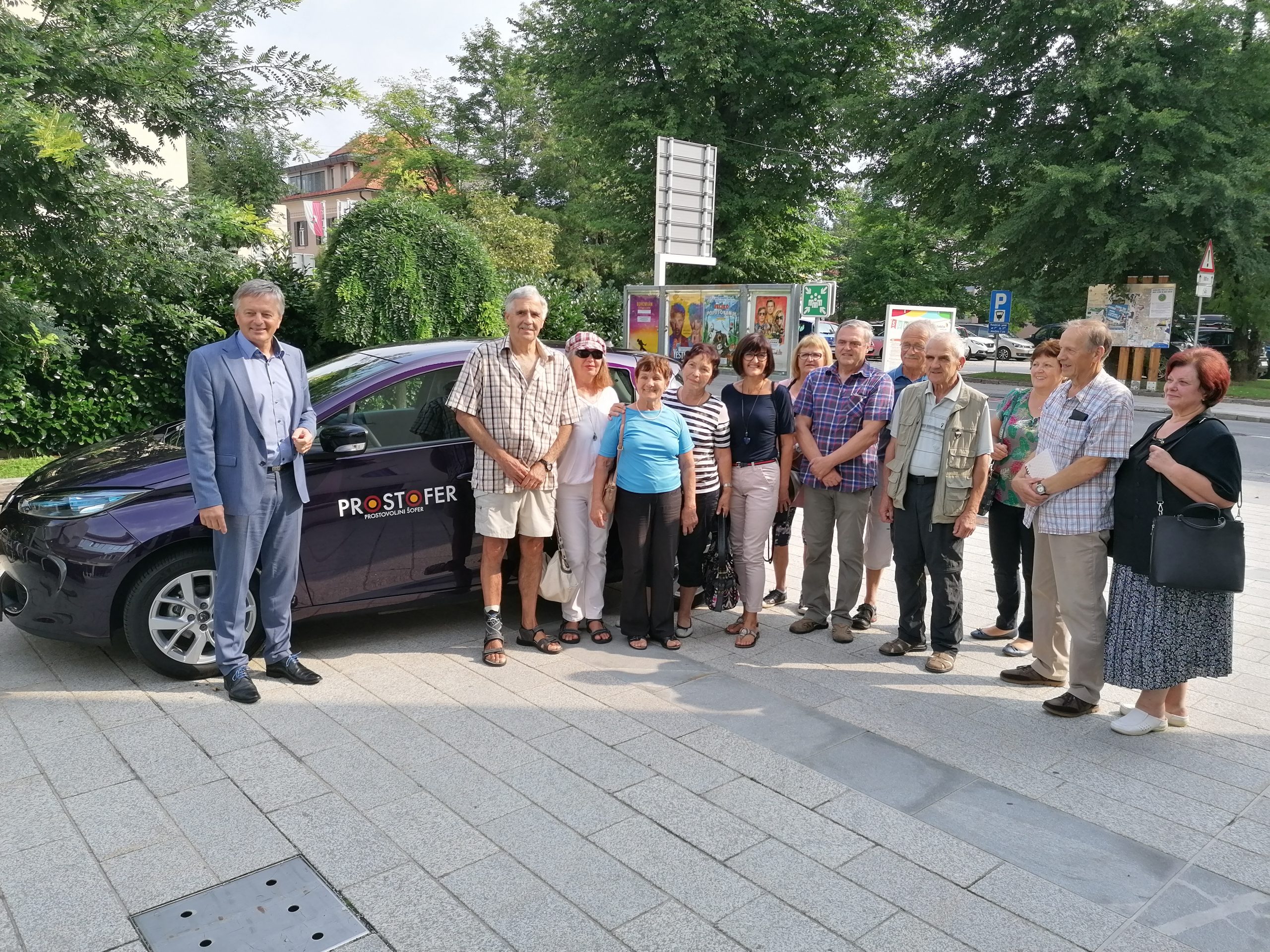 Prostofer prihaja Maribor: prostovoljci bodo kmalu zapeljali starejše občane