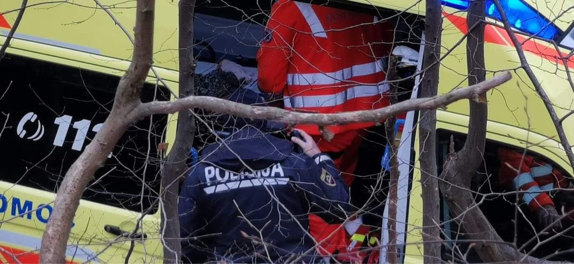 67-letnik na štajerskem trčil v nasproti vozeče vozilo in na kraju umrl