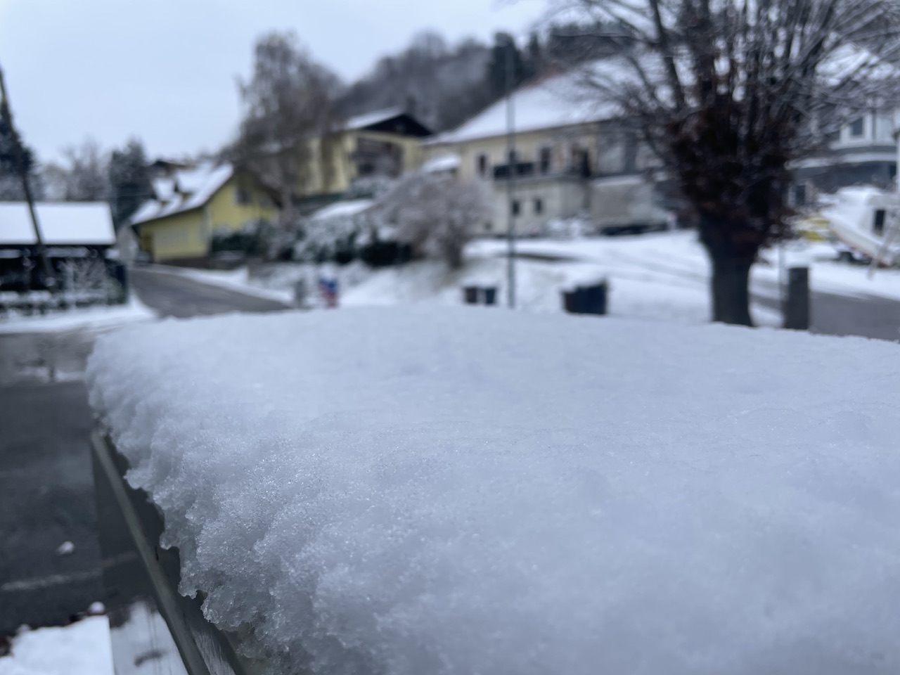 Gregorčič napovedal, kako dolgo bo vztrajal sneg v Mariboru
