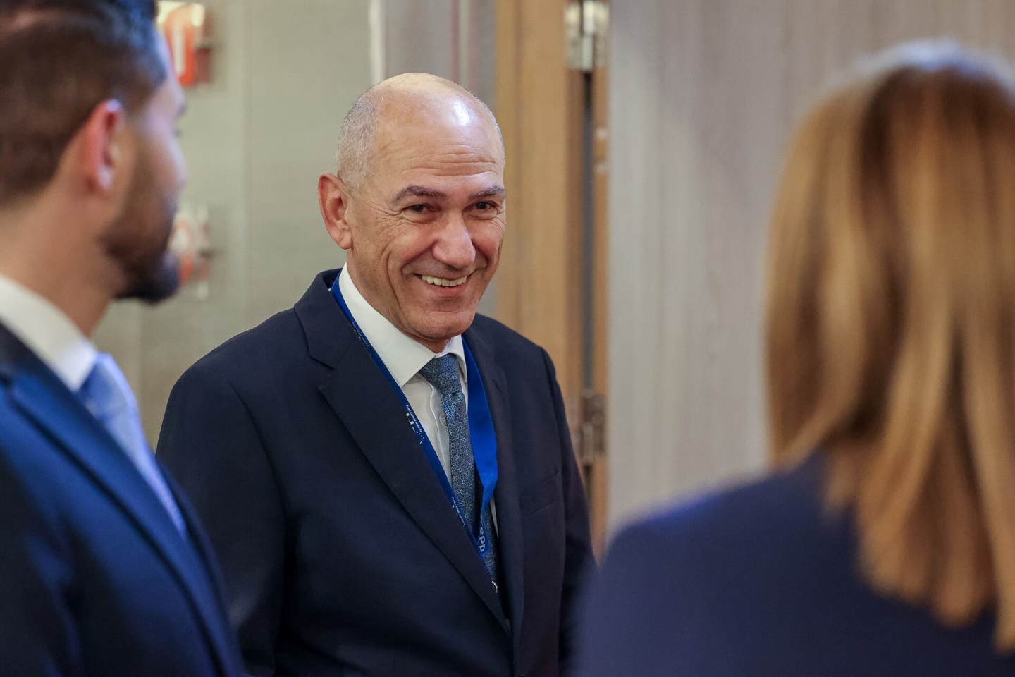 Janez Janša tudi uradno postal novi predsednik vlade Republike Slovenije