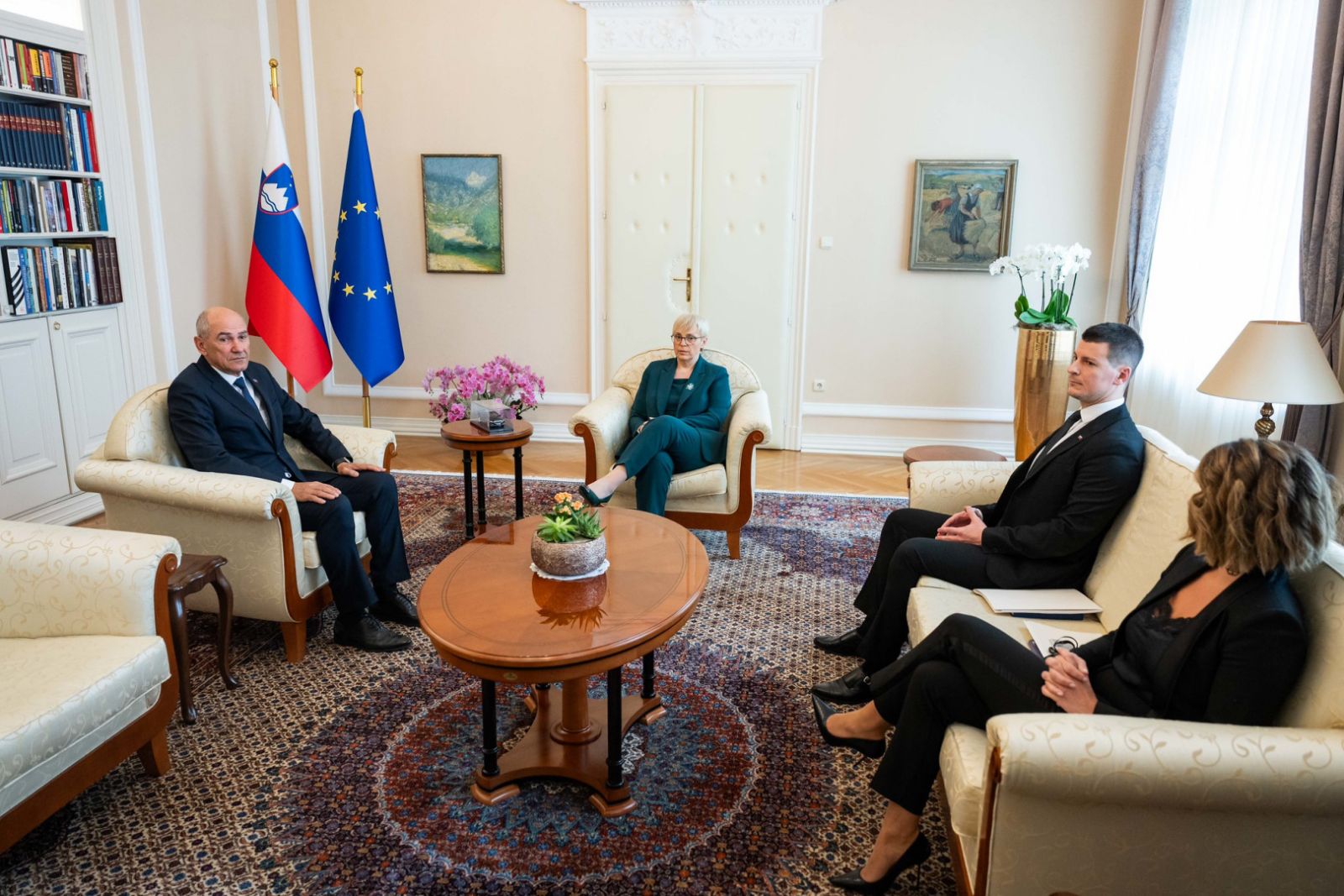 Predsednica ne bo predlagala kandidata za predsednika vlade