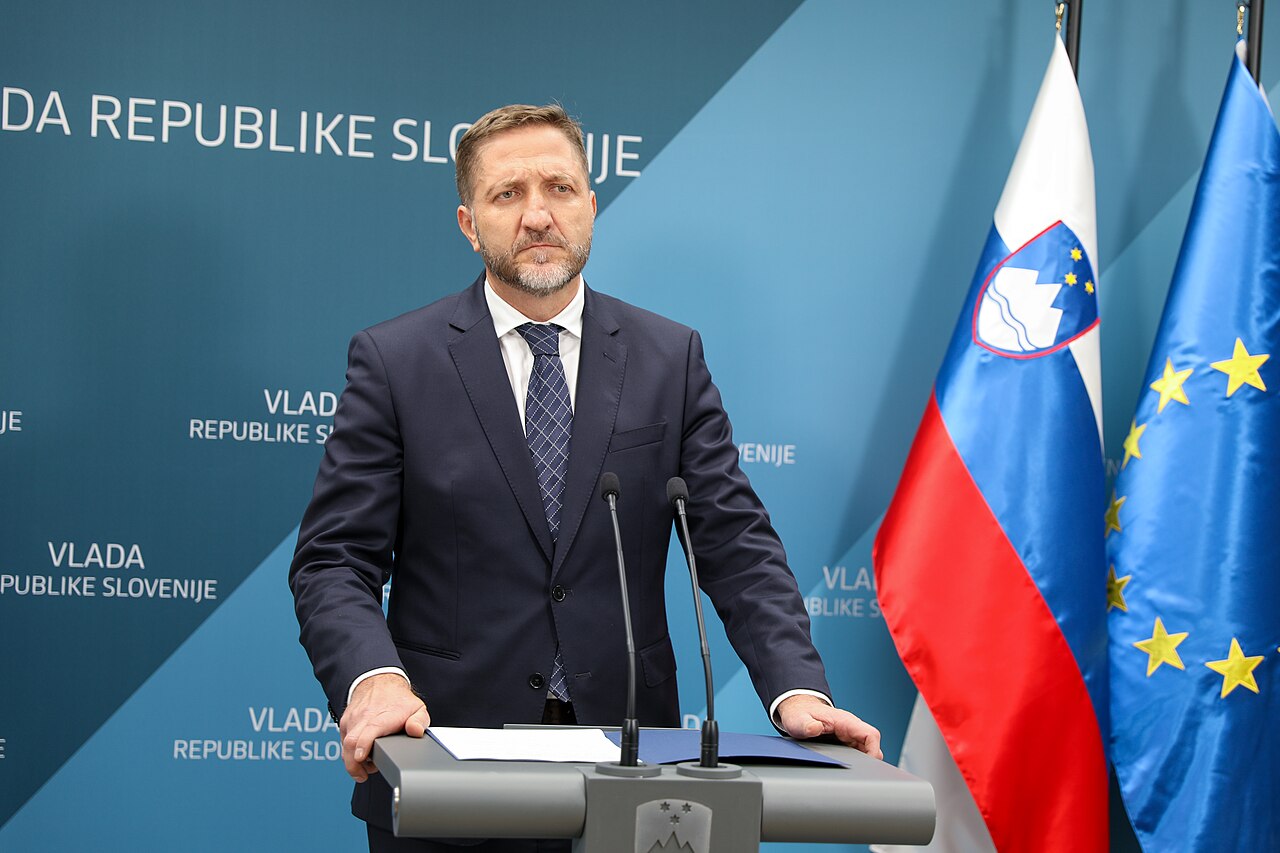 Minister Boštjančič zavrača ocene o katastrofalnem stanju financ