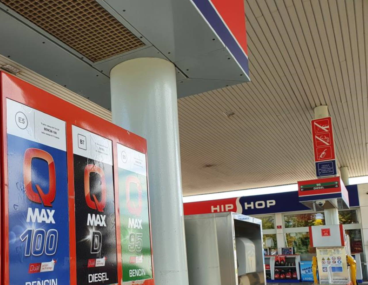 Kaj je prinesel sestanek Goloba na Petrolu?