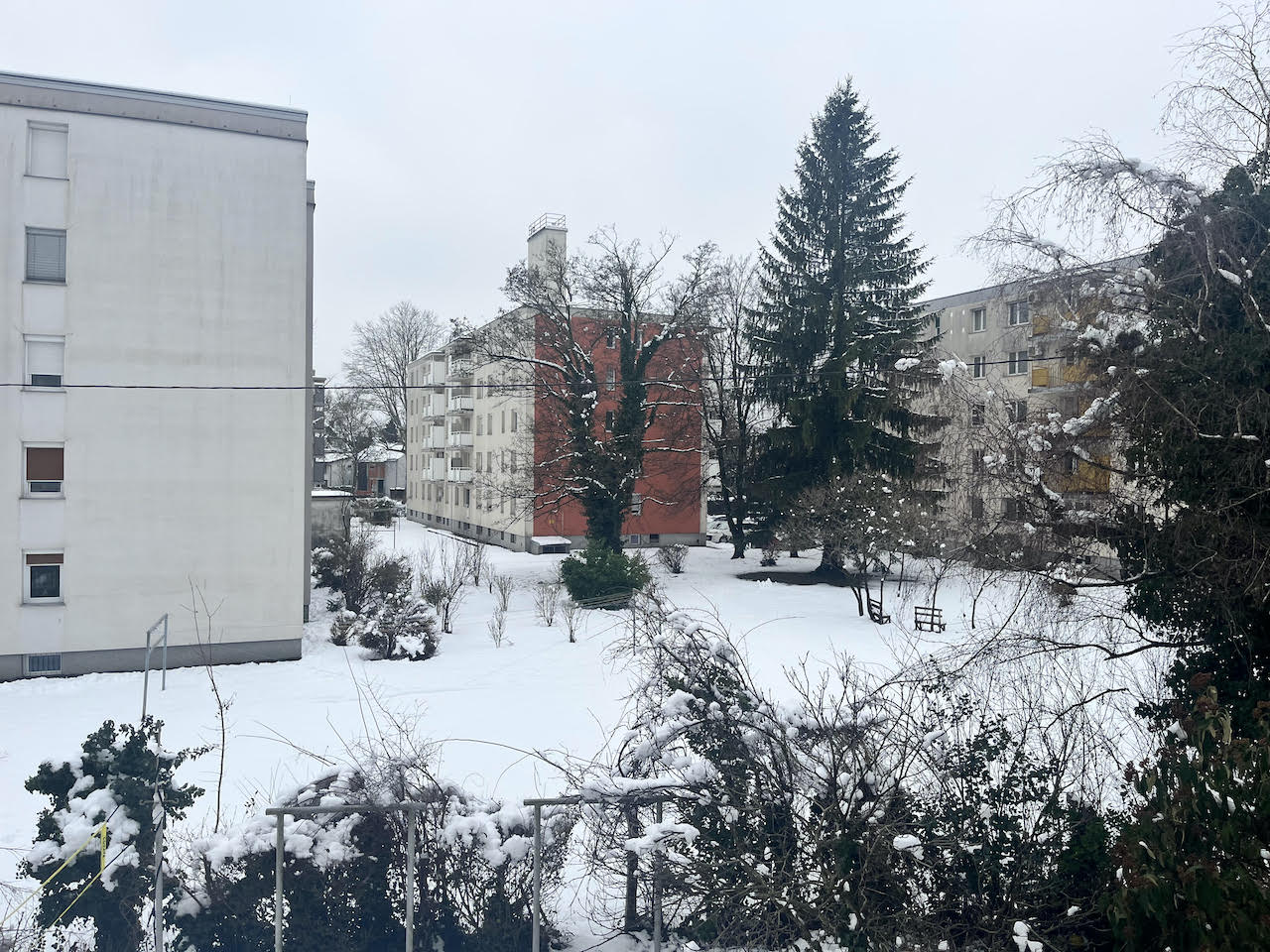 Obsežni izpadi elektrike v Mariboru: Brez oskrbe še okoli 29.000 gospodinjstev